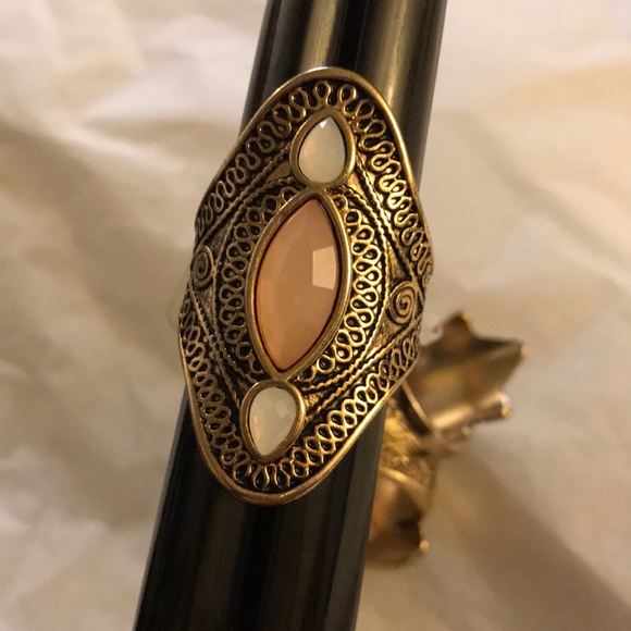 NWT set of 3 rings - Picture 4 of 8